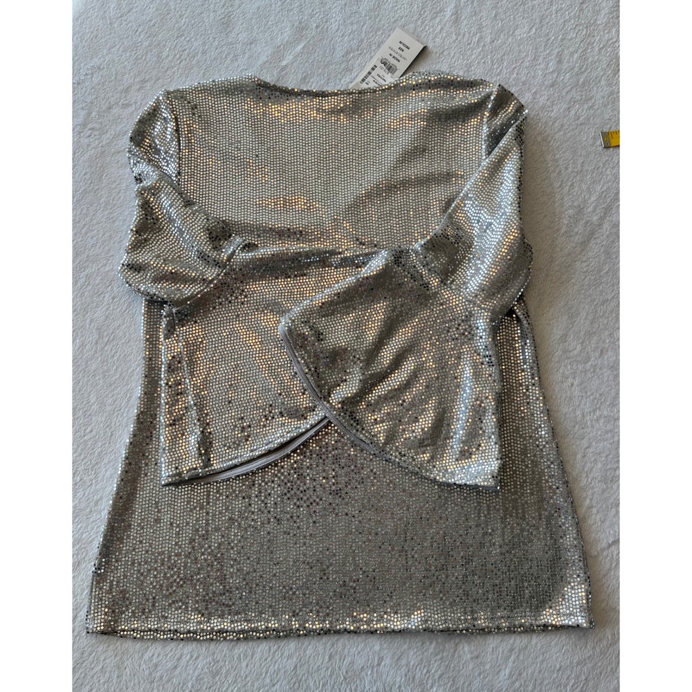 Prelude Silver Sequin Bell Sleeve V Neck Top‎ Size Medium - Picture 6 of 7
